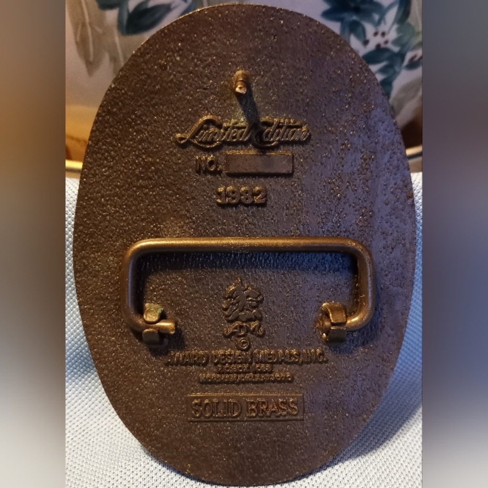 Vintage Award Design Medals TOTCO Solid Brass Belt Buckle - Picture 2 of 2